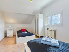 Homerez - Maison Familiale avec Jardin - Image 5