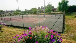 Stenhus i landsbyens beliggenhed - Image 2