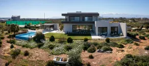 Villa Gardenia, luxury villa with infinity pool - Image 4