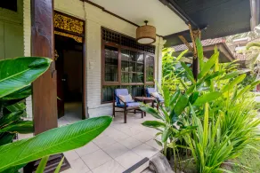 Candidasa Ocean Front Resort - Luxury Cottage - Image 4