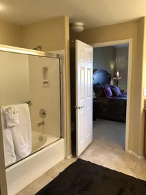 Largest Remodeled 2 bd+ 2 bath+ Loft Overlooking Pool, Gated, Tennis, Pickleball - Image 4