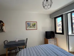 Studio in Aix-les-Bains Center with Parking and Pets Allowed - Image 3
