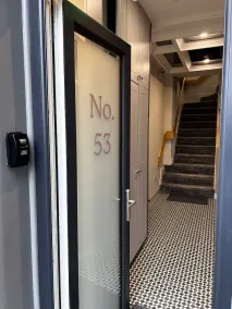 53 Luxury Accommodation - Image 3