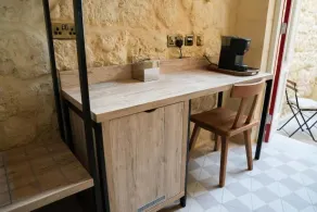 Fourteen Guesthouse - Image 3