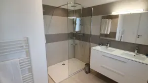 Beautiful Villa 5 *, 6-8 people, T5, 4 Bedrooms with private heated pool - Image 4