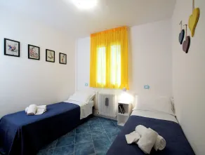 Residence Souvenir - Image 3