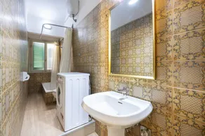 Ginori B in Firenze With 3 Bedrooms and 2 Bathrooms - Image 4