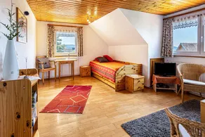 Apartment 'Möst' with Mountain View, Shared Garden and Wi-Fi - Image 4