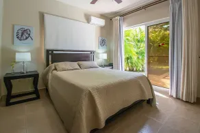 Villa with private pool/garden in luxury residential complex - Image 3