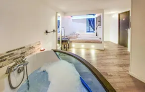 Lovely apartment in Saint-Bonnet-le-Châtea - Image 4