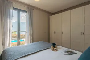 Mulino Vista Lake by Rent All Como - Image 5