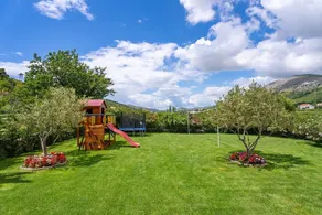 VILLA ROKO with 4 bedrooms, 32sqm heated pool - Image 2