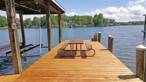 3 Bedrooms, 1 Flex Room, 3 Bathrooms!  Pet Friendly, Wifi, Hot Tub & More! Come Visit \"Bob Inn Cove\" - Image 2