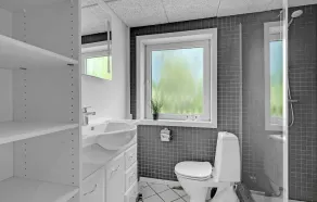 Amazing Home In Blåvand With Kitchen - Image 4