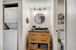 Experience comfort in Sedona Oak Creek F3, a cozy 2BR condo with pools and adventure! - Image 4