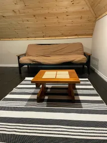 Spacious house, 5 min walk to downtown- cafes, restaurants, and pubs - Image 4