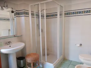 Typisk Elban-hus med havudsigt - Image 3