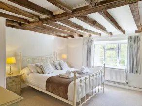 The Milk House -  a cottage that sleeps 4 guests  in 2 bedrooms - Image 5