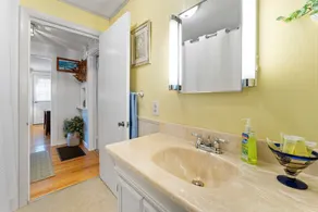 Charming Cottage Steps from Hulls Cove Beach & Entrance to Acadia! - Image 3