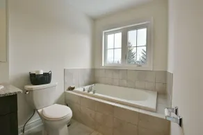 Blue Mountain Executive 3 Bedroom Town Home Sleeps 10 Located, Pool & Shuttle - Image 3