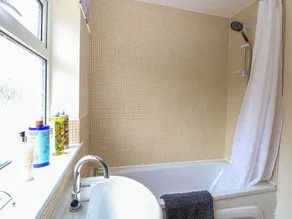 Little Lodge - Image 3