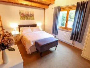 AVOCET LODGE, pet friendly in Tattershall Lakes Country Park - Image 5