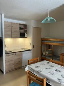 Apartment - Image 4