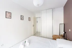 GuestReady - Appartement Cours du Médoc - Image 4