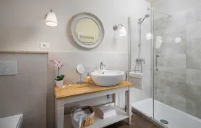 Lovely home in Karojba with sauna - Image 5