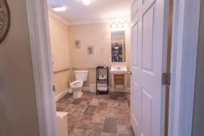 ADA-Friendly Estate Cottage • 2 King Beds • Quiet Retreat - Image 4