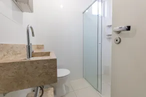 Rent Apartment 3 bedrooms w/ 1 suite - 680 - Image 3