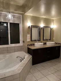 Unit #1 | Harrison Chalet Suites at Harrison Hot Springs - Image 4