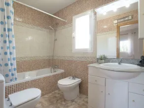 Wonderful private villa for 10 guests with private pool, A/C, WIFI, TV, patio and pets allowed - Image 2