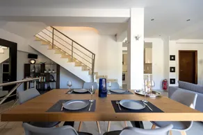 Private Sunrise Villa with Pool & Garden – 5 mins walk to Beach, Peaceful Escape - Image 4