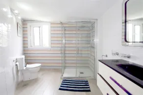 Superbe villa familiale avec des fonctionnalités, Moins de 10 minutes de la plage et du centre-ville - Image 4