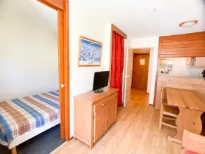 100m du centre station, 4ème étage, balcon, télévision, casier à ski, 36m², Tignes - Image 3