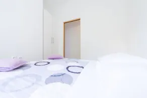 Luxury apartment on the beach 2 - Image 5