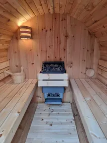 Vacation home with barrel sauna, fireplace and massage chair.  - Image 5