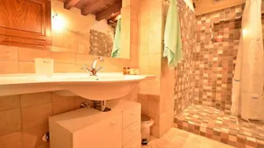 Francesca 1 Junior Suite⭐⭐⭐⭐⭐ Pool und Whirlpool - Image 4