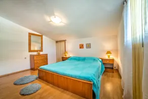 Apartment 821/1924 (Istria - Pula), 2800m from the beach - Image 3