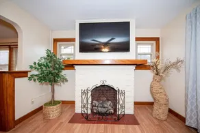 The Wright Bungalow: Near WSU/UD/WPAFB/MV Hospital - Image 2
