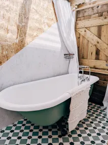 Immaculate Bell Tent Retreat North Devon - Image 2