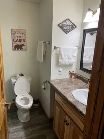 Clean, Cozy & Completely Updated! 1B 1B Condo w Jetted Tub Room! - Image 3