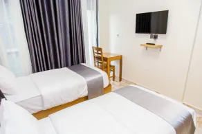 Mountain View Hotel & Apartment - Image 3