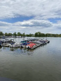 Welcome to unit #4 (upstairs) The “Inn” at Buckeye Lake - On the Water! - Image 5