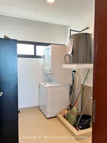 Condo de luxe avec jacuzzi privé et vue sur les flamants roses - Image 2