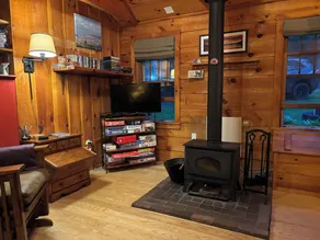 Mysig stuga i Greenville, ME - Tillgång till vackra Moosehead Lake - Image 2