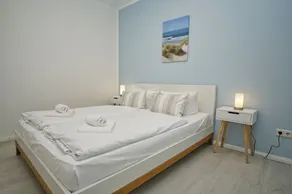 Haus Inselwind FeWo MEERstrand mit Schwimmbad und Saunanutzung im AHOI-Erlebnisbad Sellin - Image 5