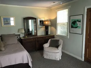 Cozy, cottage,1bedroom 1bath,1daybed in open living space. Much liked, Monthly - Image 4