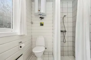 Mysigt hus nära stranden och skogen - Image 3
